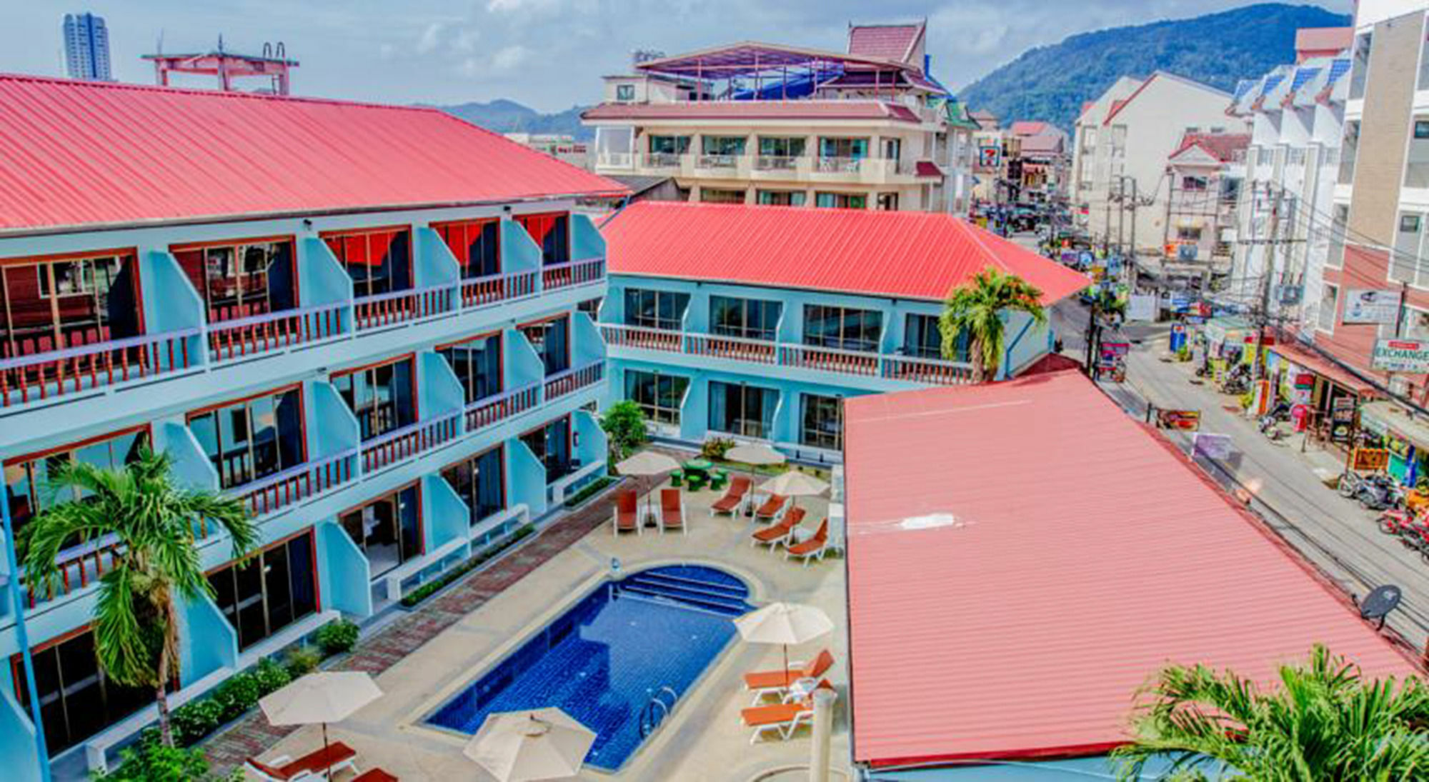 Hanuman Residence Phuket Buitenkant foto